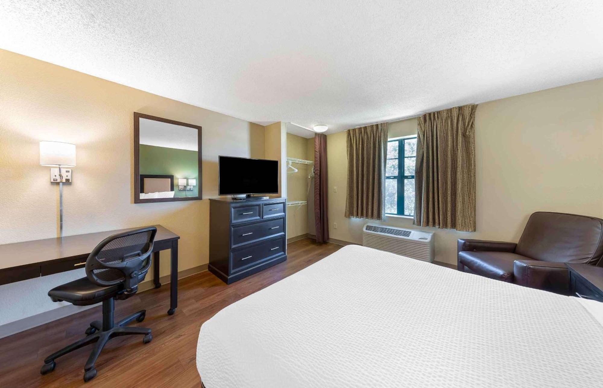 Extended Stay America Suites - Orange County - Irvine Spectrum Buitenkant foto