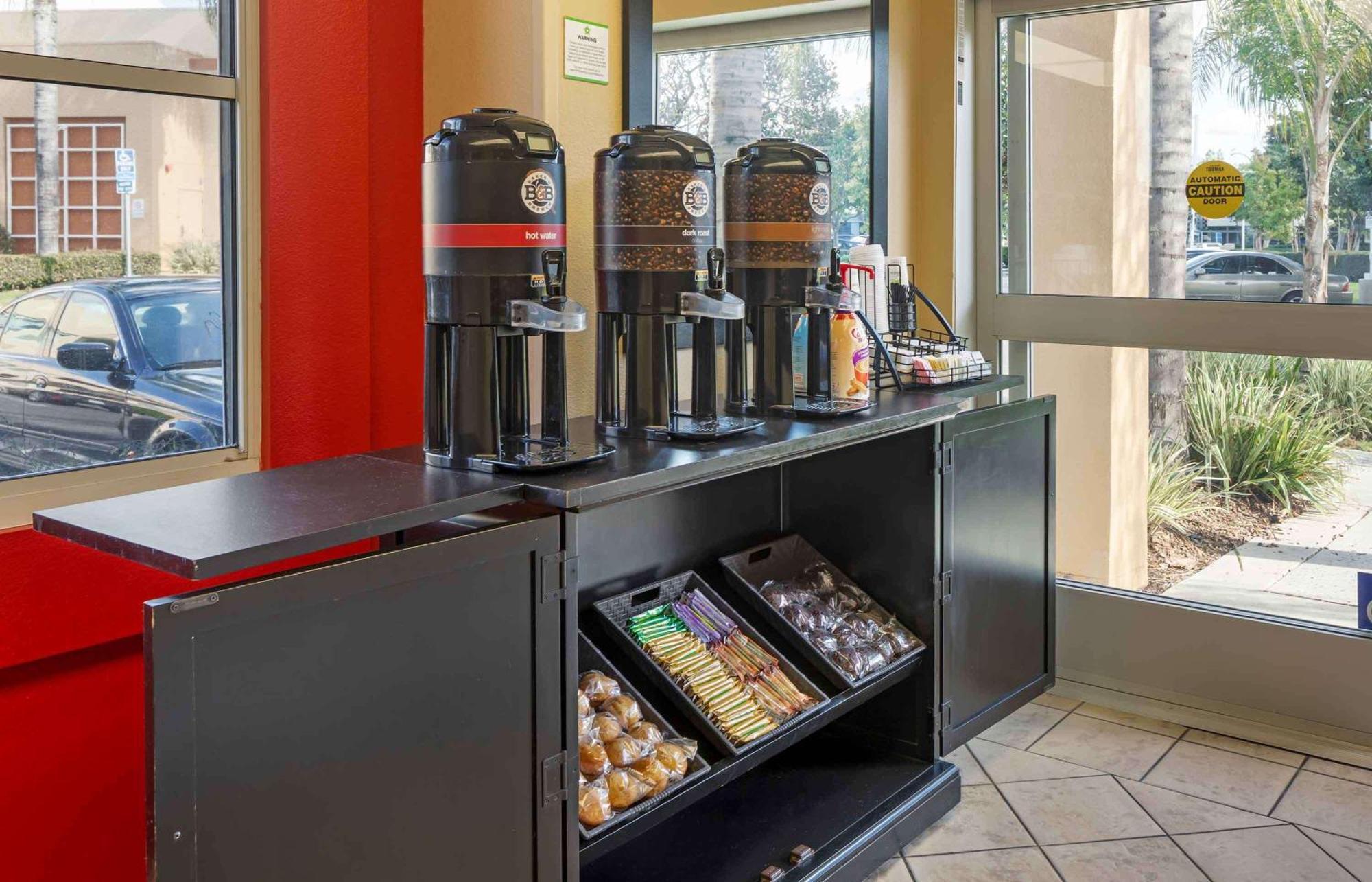 Extended Stay America Suites - Orange County - Irvine Spectrum Buitenkant foto